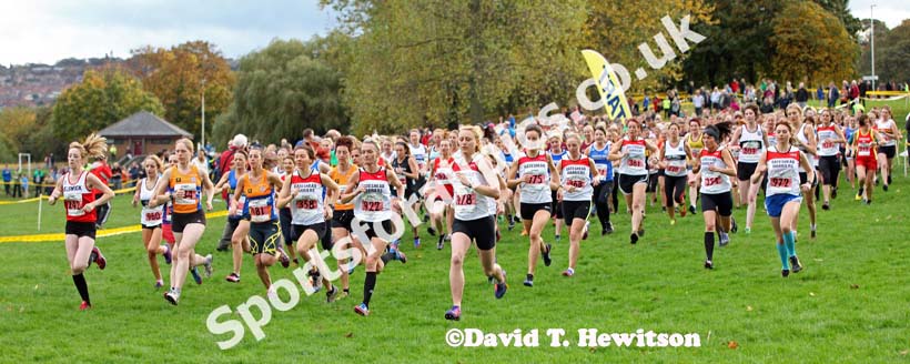 Start of the senior womens North East Harrier League, Blaydon. Photo: David T. Hewitson/Sports for All Pics
